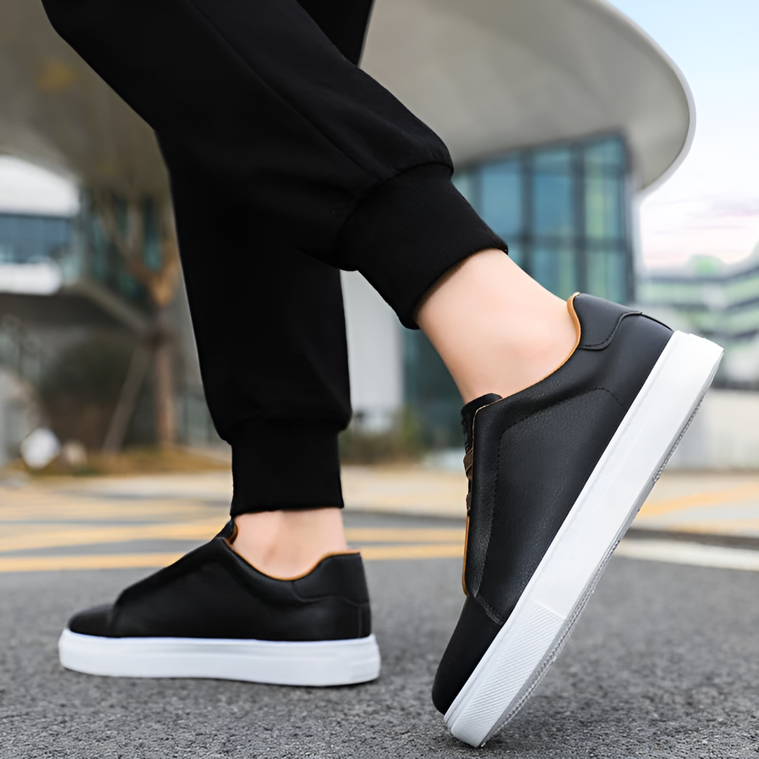 Bernardo | Chic Sneakers